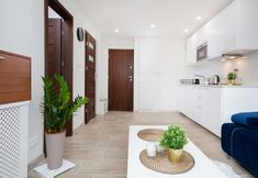 Others 7 Business Apartment Grzybowska by Renters