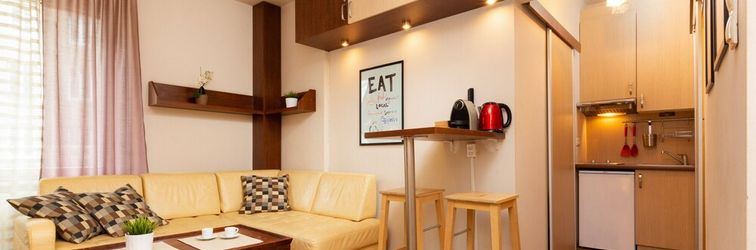 Others Apartments Warsaw Hoza by Renters