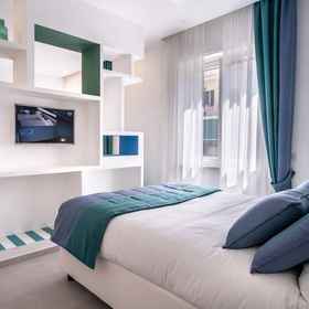 Primary image 1 Deluxe Apartment in Sorrento Centre, Port of Sorrento Hotels