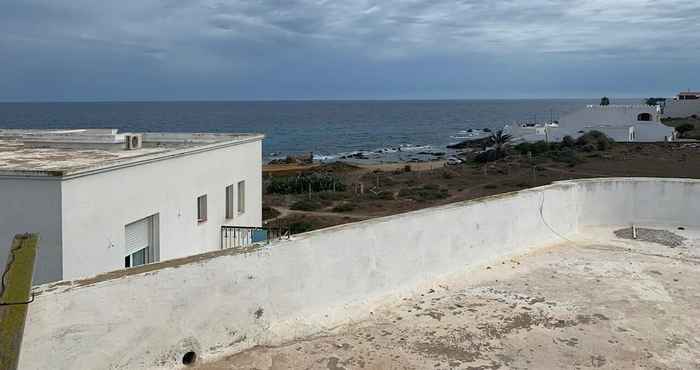 Lainnya Airbetter - Beachfront 4bedroom Duplex in Kelibia