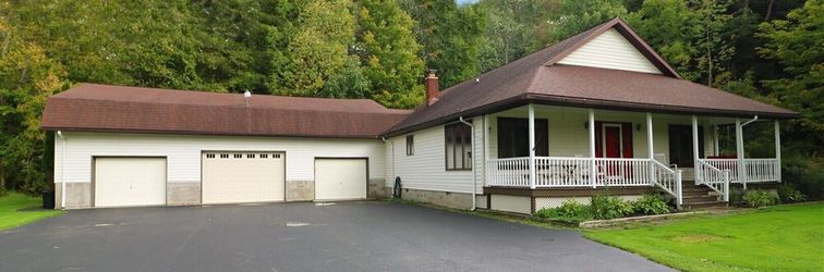 Others 3640 Wells Bay Road 3 Bedroom Home by RedAwning