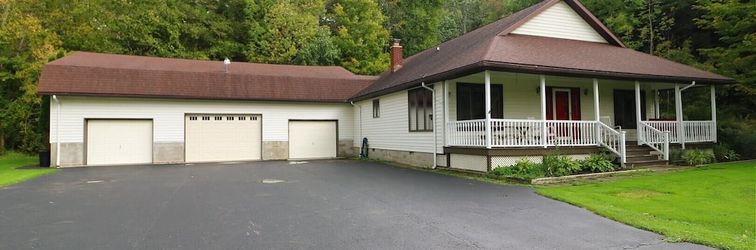 Others 3640 Wells Bay Road 3 Bedroom Home by RedAwning