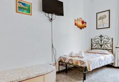 Others 2 Railway Station Huge & Luminous Apartment x8