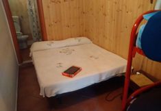 Others 5 Room-large Room For Five People