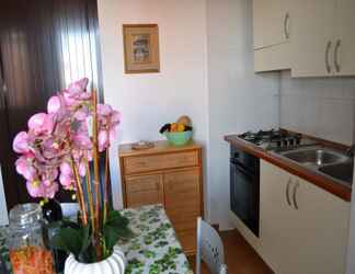 Others 2 Holiday Home With one Bedroom, Living Room and Balcony and air Conditioning in Torre Dello