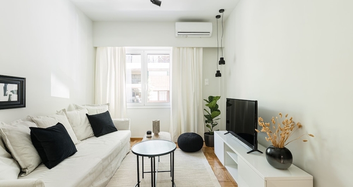 อื่นๆ Serene 1 BR Apartment in Koukaki