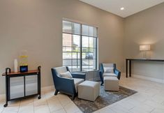 Khác 3 Comfort Suites Cincinnati University - Downtown