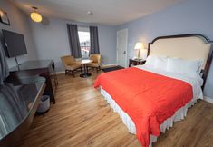 Others 3 Choice Inn by the Falls