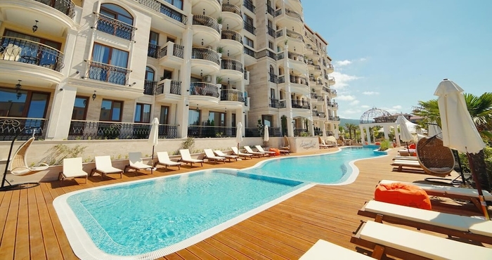 Others Harmony Suites Saint Vlas