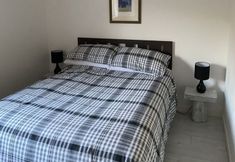 Others 2 Cosy 2-bed House in Kinlochbervie