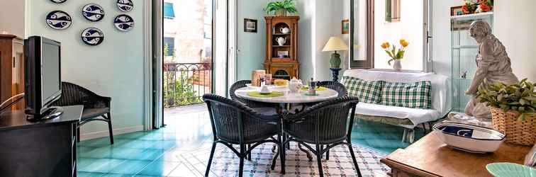 Others Upscale Central Amalfi Apartment In 19th-century Building