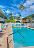 Imej utama Tropic Terrace #8 - Beachfront Rental 2 Bedroom Condo by Redawning