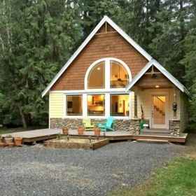 Primary image1Mt Baker Lodging Cabin 1 Sleeps 8,霍特科姆县別墅