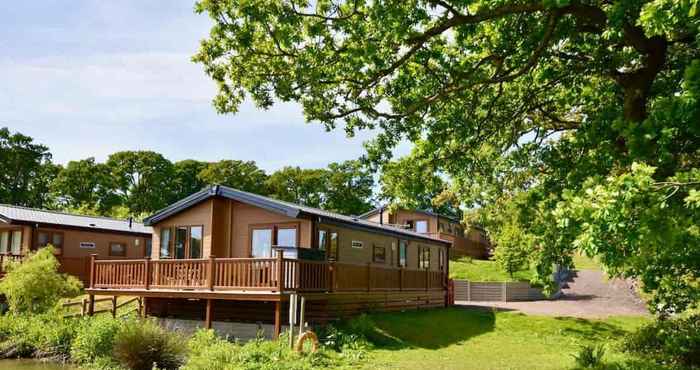 Others Poppy An Immaculate Lake Side Lodge the Perfect Retreat for all Sleeps 4