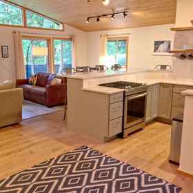 ห้องพัก1Mt Baker Lodging Cabin 54 Sleeps 6,霍特科姆县別墅