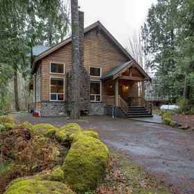Primary image 1 Mt Baker Lodging Cabin 20 - Sleeps 6, 왓컴 카운티 호텔