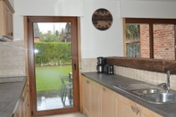 Others Welcoming Villa in Puivelde With Terrace, Garden, Barbeque