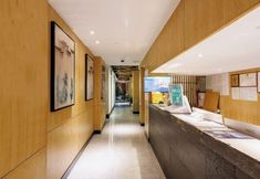 Others 7 Hongcheng Hotel (Guangzhou Beijing Road Pedestrian Street Haizhu Square Subway Station)