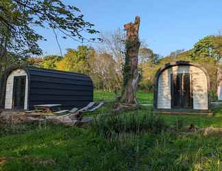 Lainnya 2 Emlyn's Coppice - Woodland Glamping