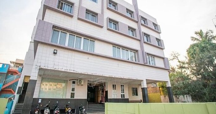 Khác Sri Nidhi Hotel