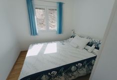 기타 3 Sea-view Apartment - Sleeps 4, Parking & Balcony