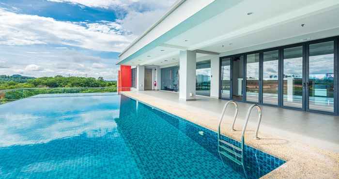 อื่นๆ 8500SF Rooftop Pool & Gym at Cyberjaya