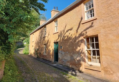 Others Paye House - Cromarty