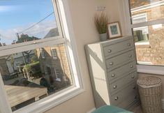 Others 7 Nana's House