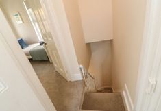 Others 3 Nana's House