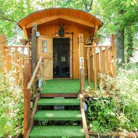 Primary image 1 Hugatree, Narborough Hotels