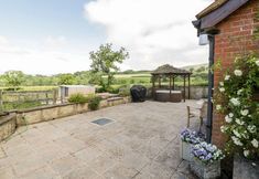 Others 6 The Stables