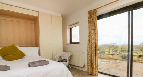 Others 2 The Stables