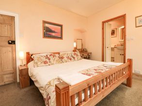 อื่นๆ 4 Harbour Cottage