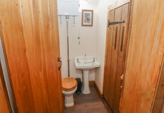 Others 6 Top Farm House