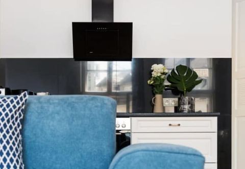 Others Spacious Apartment With the View to Small Market Breakfast Option