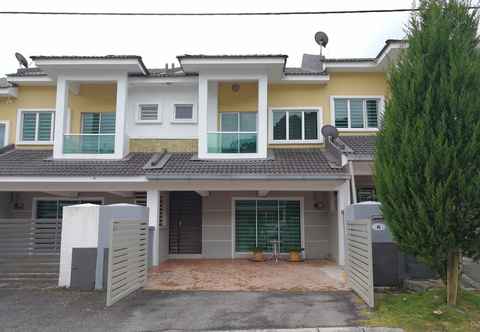 Others The Woodz Homestay - 2 Storey House