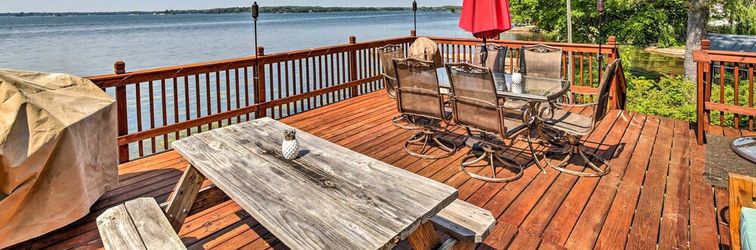 其他 1000 Islands In Chippewa Bay 3 Bedroom Cabin by RedAwning