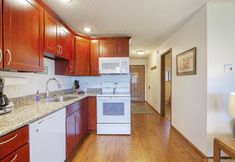 Others 4 Hi Tide Resort