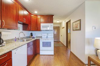 Others 4 Hi Tide Resort