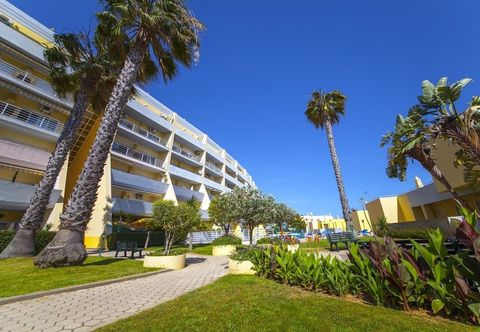 Lainnya B11 - Condominio do Mar Apartment