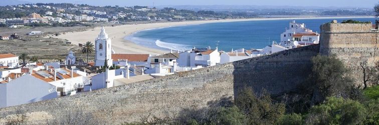 기타 B17 - The Stunning Seaview Apartment