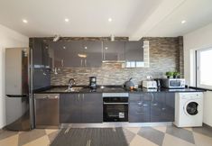 기타 4 B17 - The Stunning Seaview Apartment