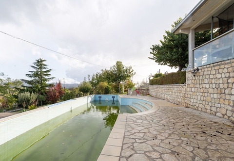 Others Homey Apartment in Campobasso With Courtyard