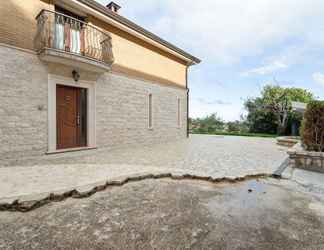 Others 2 Homey Apartment in Campobasso With Courtyard