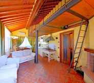 Lain-lain 4 Cozy Cottage in Loro Ciuffenna With Fitness Room