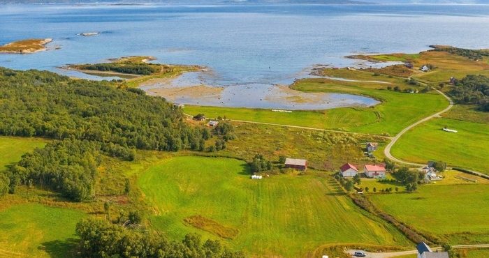 Lainnya 8 Person Holiday Home in Sandsøy