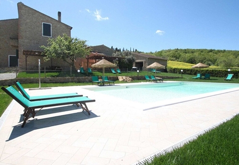 Others Tuscan Farmhouse in Montescudaio With Private Pool