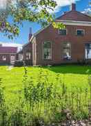 Imej utama Spacious Farmhouse in Tweede Exloermond With Patio