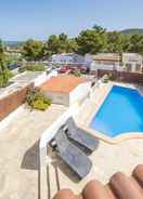 Primary image Nice Villa for 4 People With Private Pool Within Walking Distance of the Beach