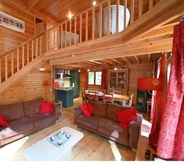 Others 4 Pleasant Detached Chalet With Sauna Near Durbuy